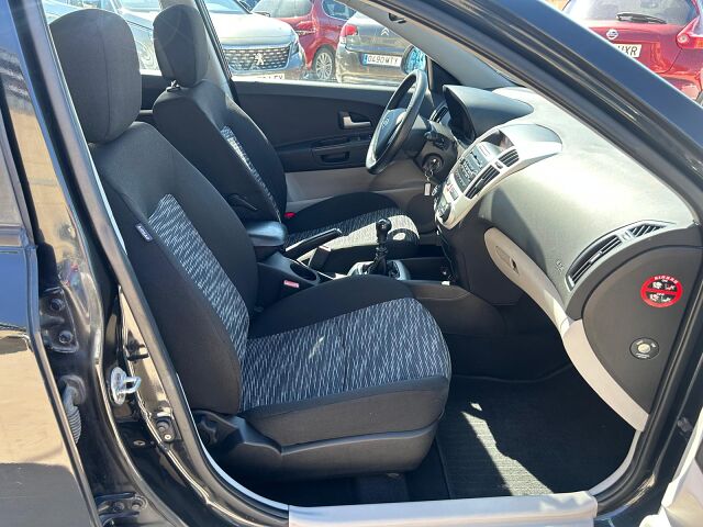 KIA CEE'D DRIVE 1.4 SPANISH LHD IN SPAIN 108000 MILES SUPERB LITTLE CAR 2009